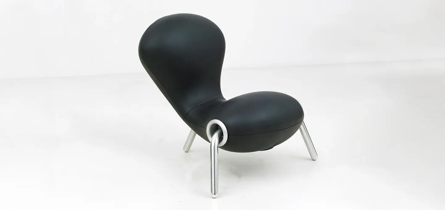 Embryo Chair