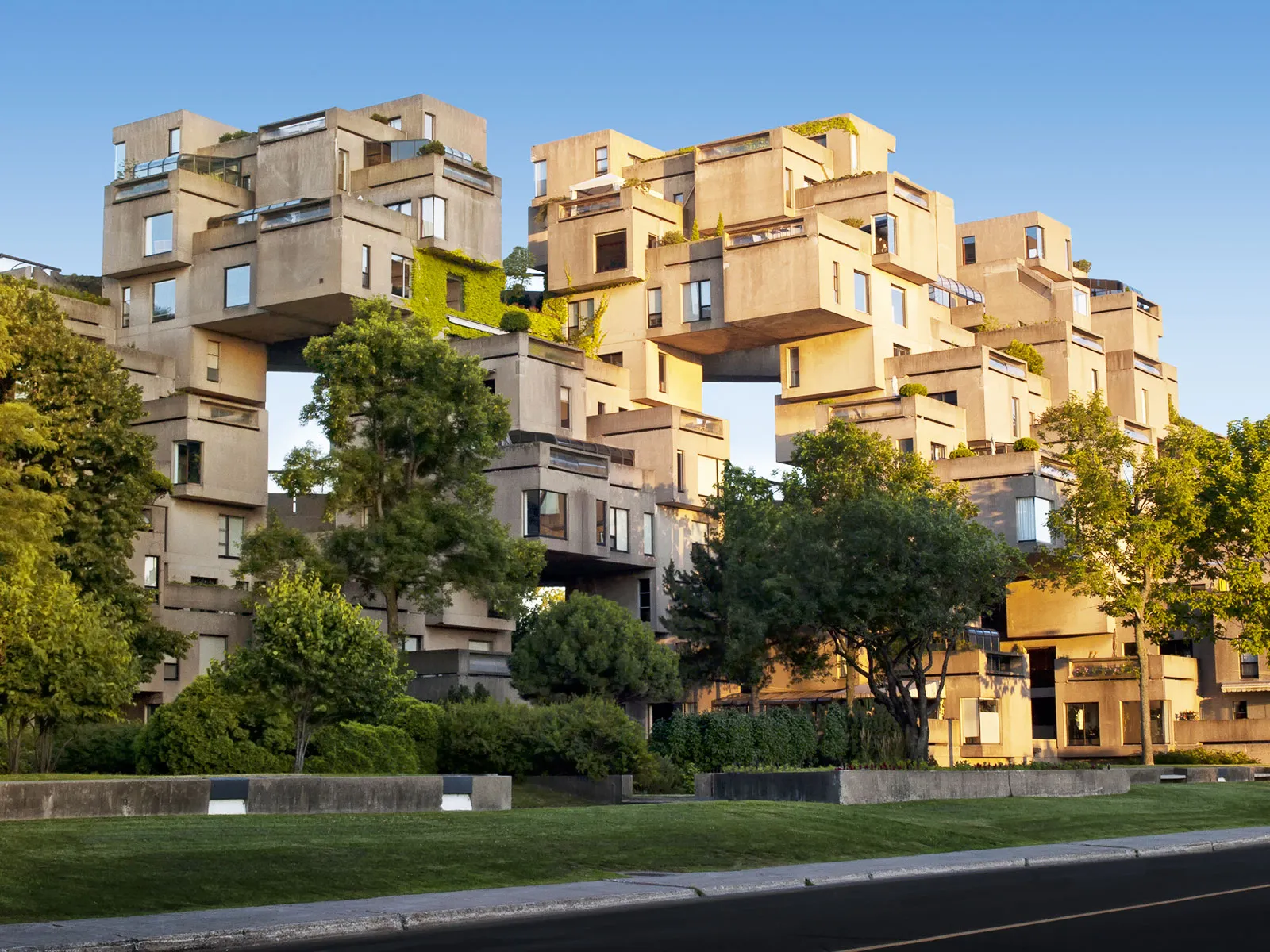 Habitat 67 - Image 1