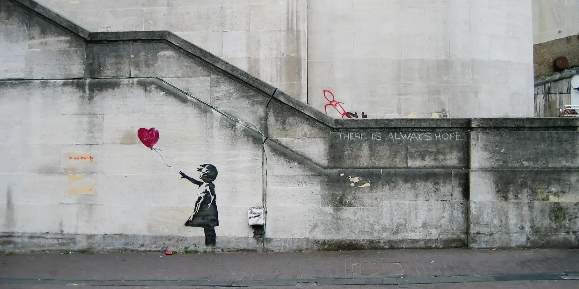 La petite fille au ballon - Image 1
