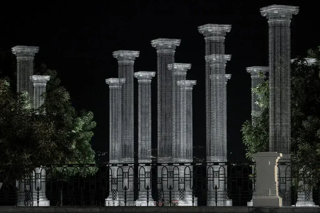 Opera - Image 2