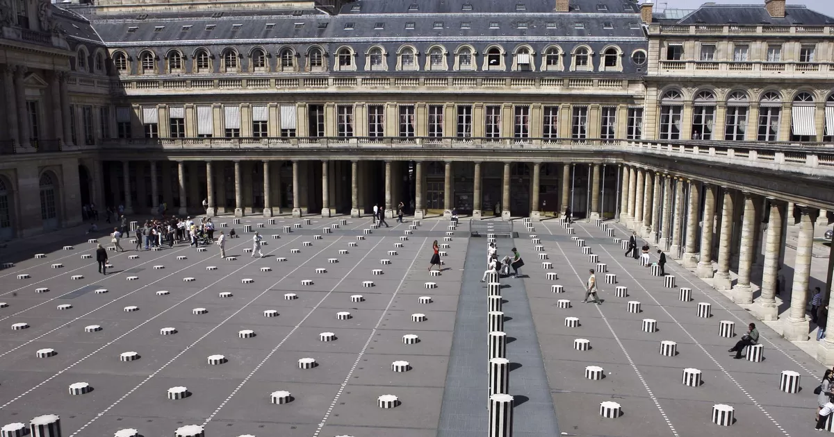 Les Colonnes de Buren - Image 1