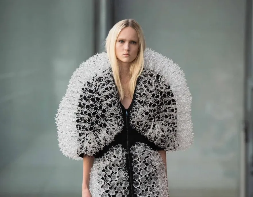 Magnetic Motion - Image 1