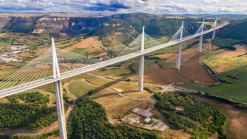 Millau Viaduct - Image 1
