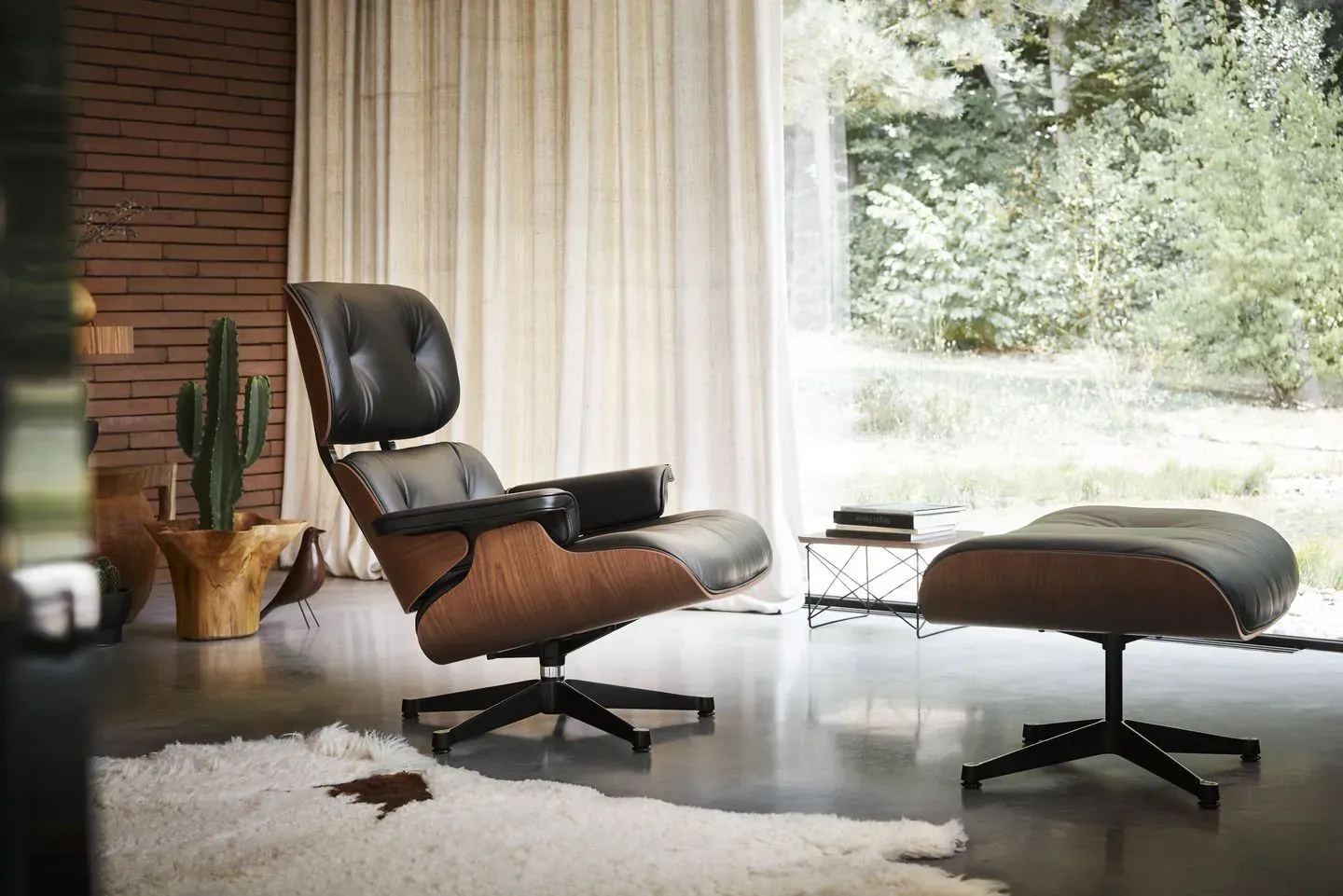 Eames Lounge Chair and Ottoman - Image 2
