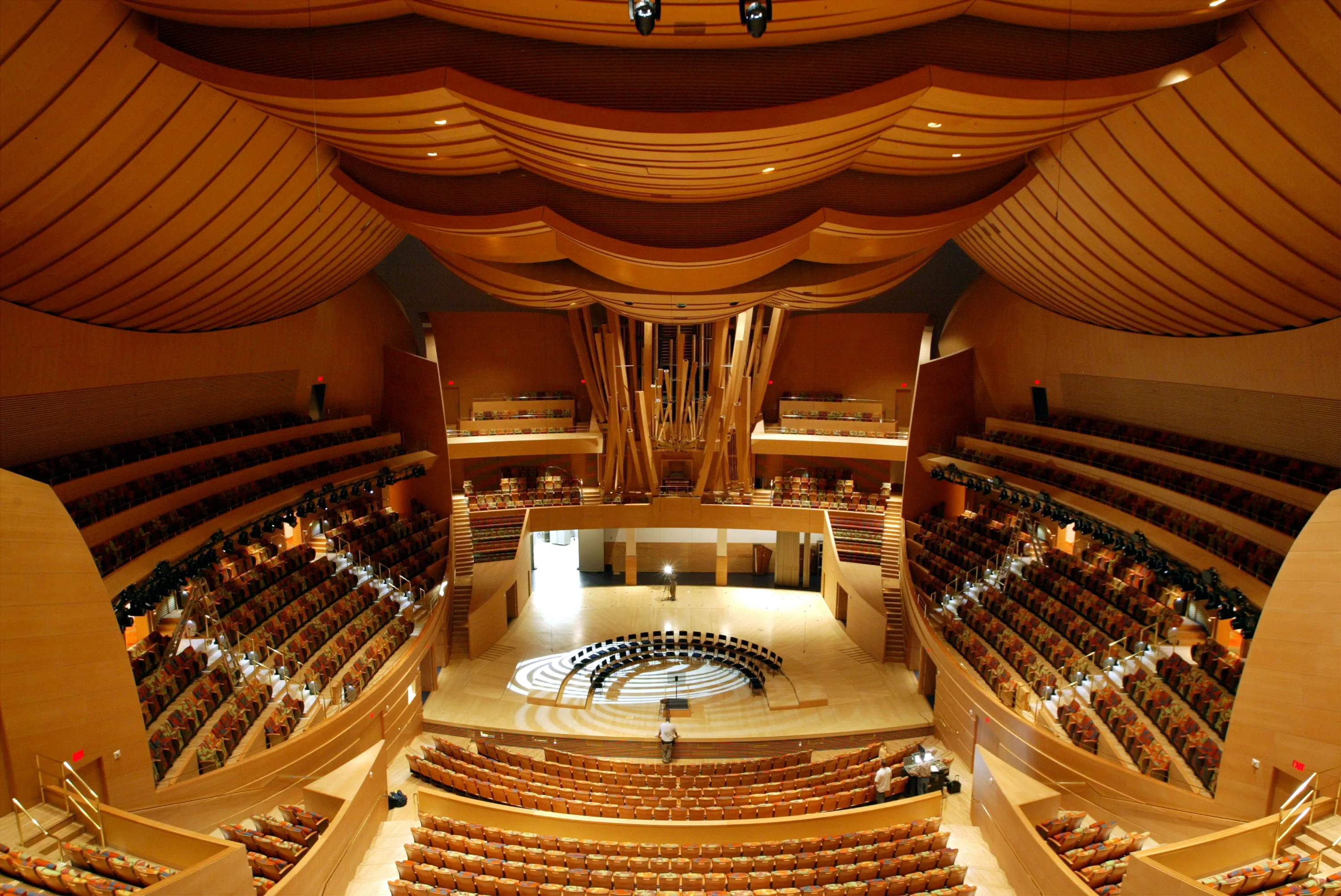 Walt Disney Concert Hall - Image 2