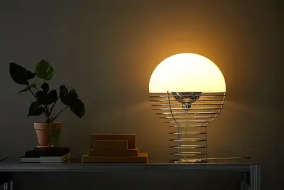 Wire Lamp